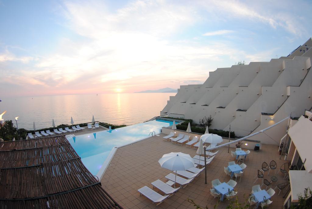 Grand Hotel San Pietro Палінуро Екстер'єр фото